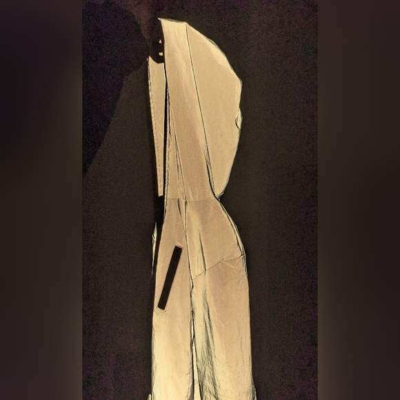 NWOT REFLECTIVE JACKET - Picture 3 of 3